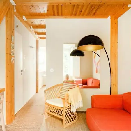 Апартаменты Loft Vermelho Acolhedor Na Graca -autentica Joia De Лиссабон