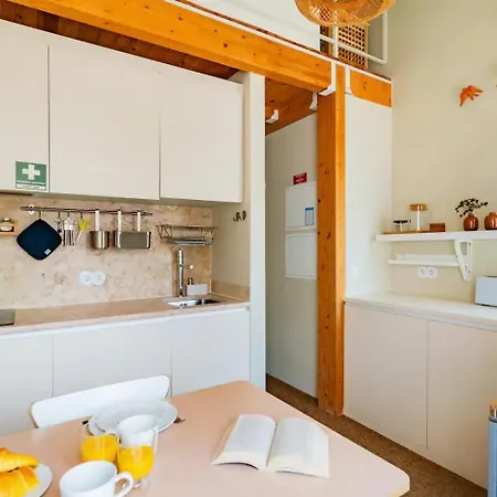 Loft Vermelho Acolhedor Na Graca -autentica Joia De Апартаменты